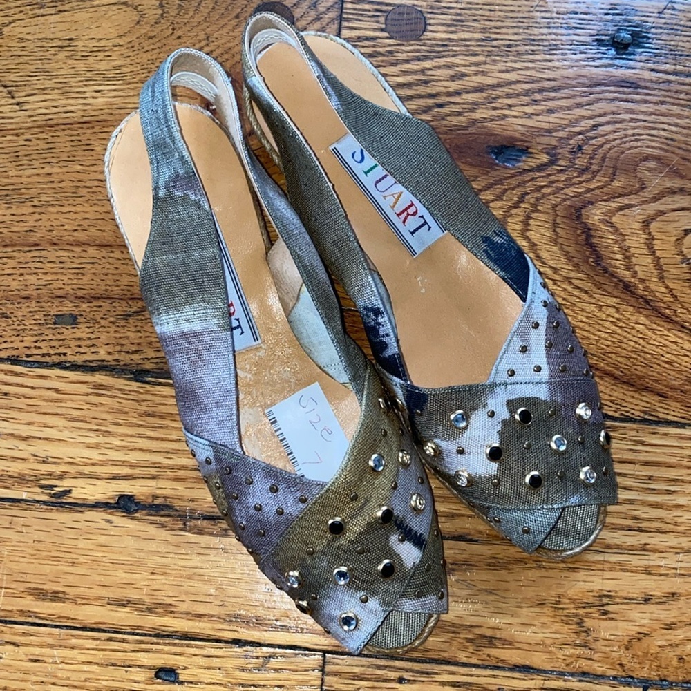 Start size 7 slingback studded shoes